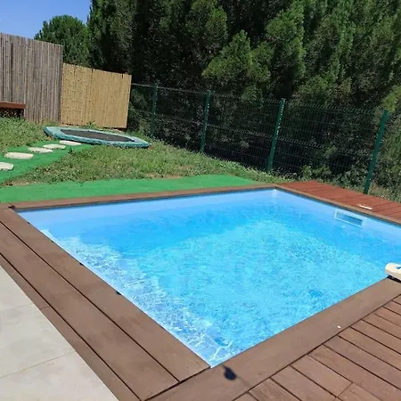 Charmante Avec Piscine Dom wakacyjny